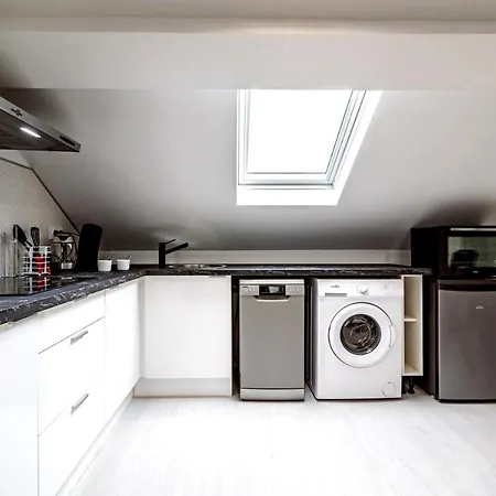 Loft Evasion Luxe : Jacuzzi Apartment