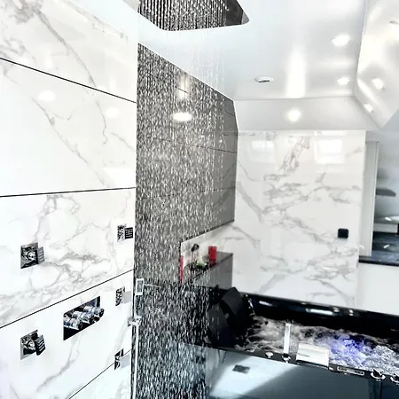 Apartment Loft Evasion Luxe : Jacuzzi *